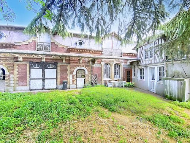 Vente Villa 9 pièces 200 m2 Avrechy