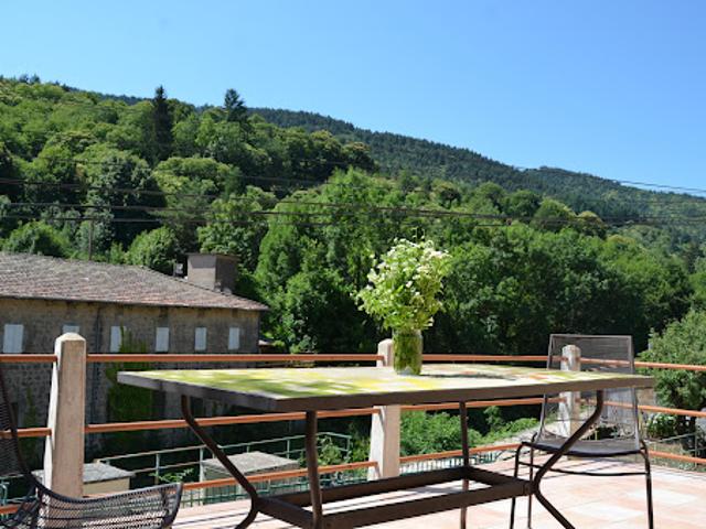Vente Villa 9 pièces 210 m2 Albon d'Ardèche