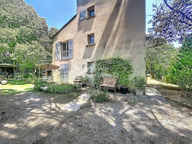 Vente Villa 9 pièces 220 m2 Montpellier