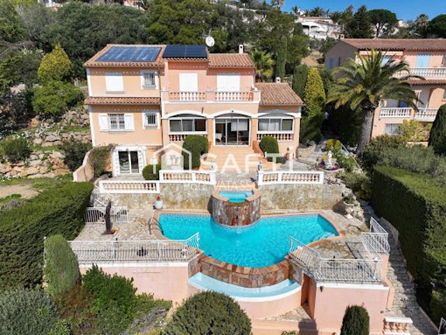 Vente Villa 9 pièces 225 m2 Les issambres