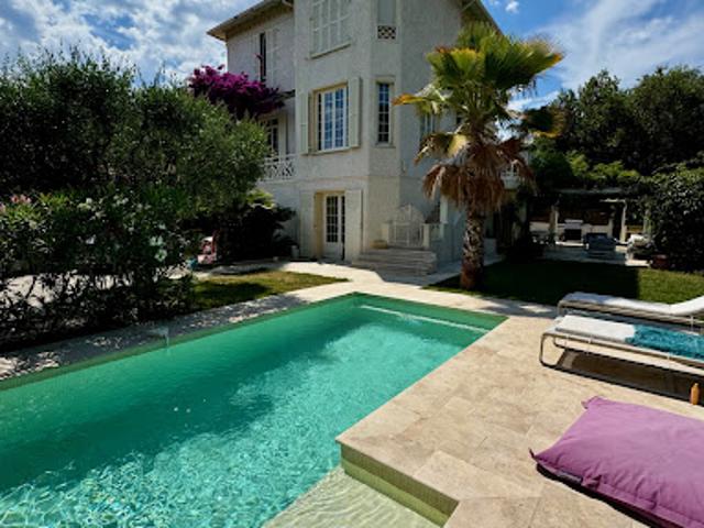 Vente Villa 9 pièces 229 m2 Nice