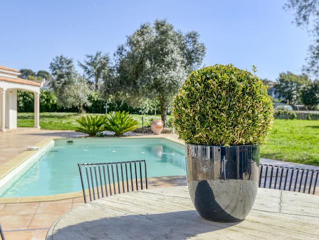 Vente Villa 9 pièces 233.23 m2 Saint Herblain