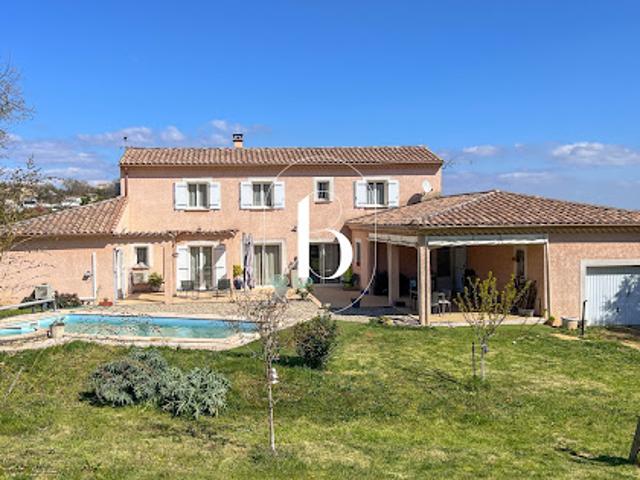 Vente Villa 9 pièces 240 m2 Salazac