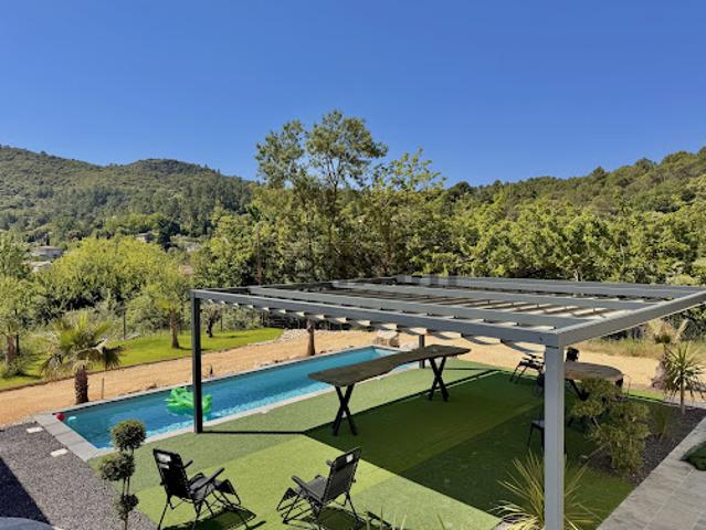 Vente Villa 9 pièces 243.86 m2 Anduze