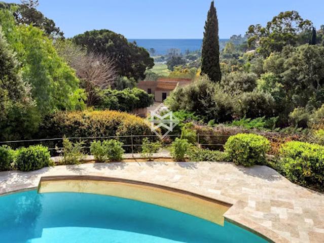 Vente Villa 9 pièces 200 m2 La Croix Valmer