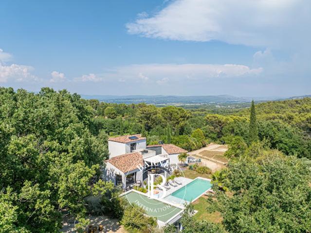 Vente Villa 9 pièces 263.78 m2 Aix en Provence
