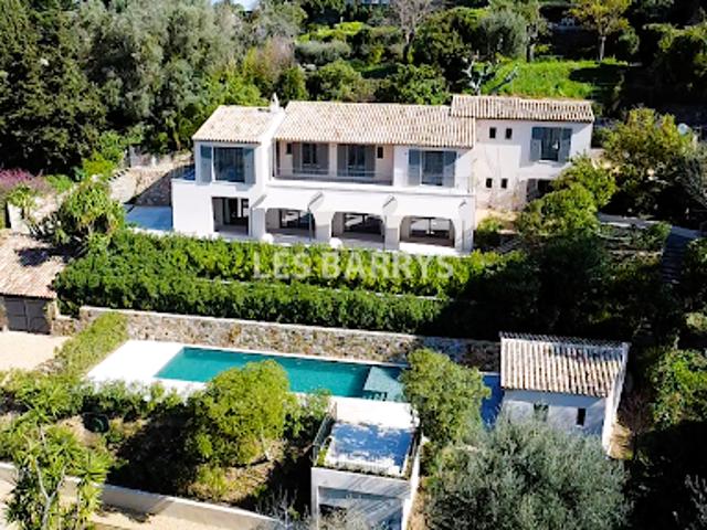 Vente Villa 9 pièces 265 m2 Gassin