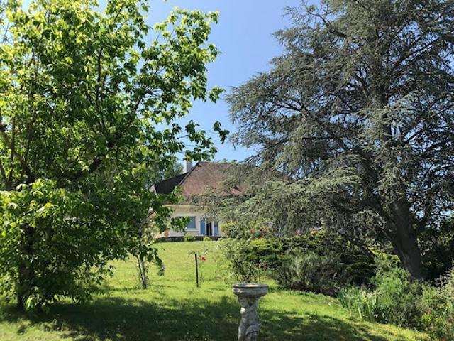 Vente Villa 9 pièces 280 m2 Montluçon