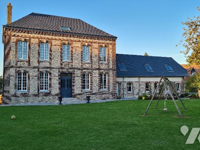 Vente Villa 9 pièces 281 m2 Yerville