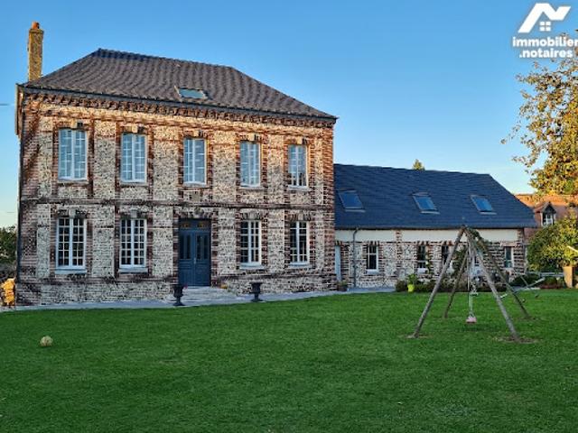Vente Villa 9 pièces 281 m2 Yerville