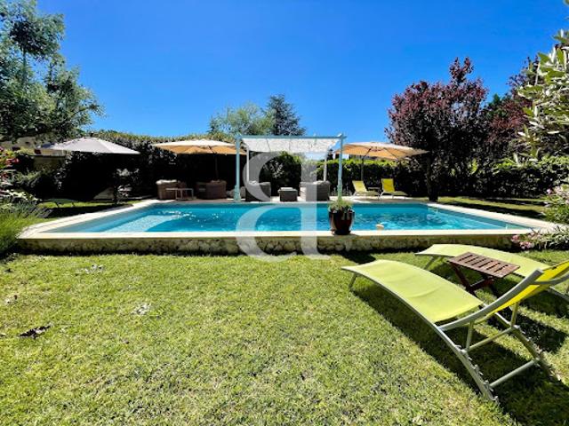 Vente Villa 9 pièces 320 m2 Bédoin