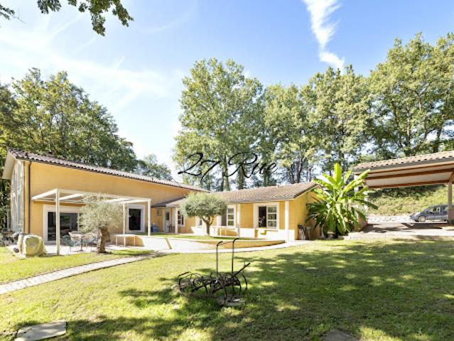 Vente Villa 9 pièces 385 m2 Bessières