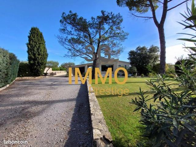Vente | Villa | 9p | 5ch | 207 m² | Saint Privat des Vieux | Terrasse · Jardin · Piscine