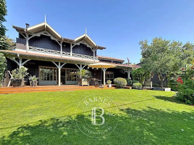 Vente Villa 13 pièces 376.05 m2 Lège Cap Ferret