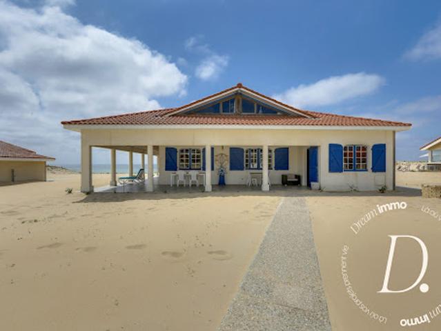 Vente Villa 10 pièces 198 m2 Vielle Saint Girons