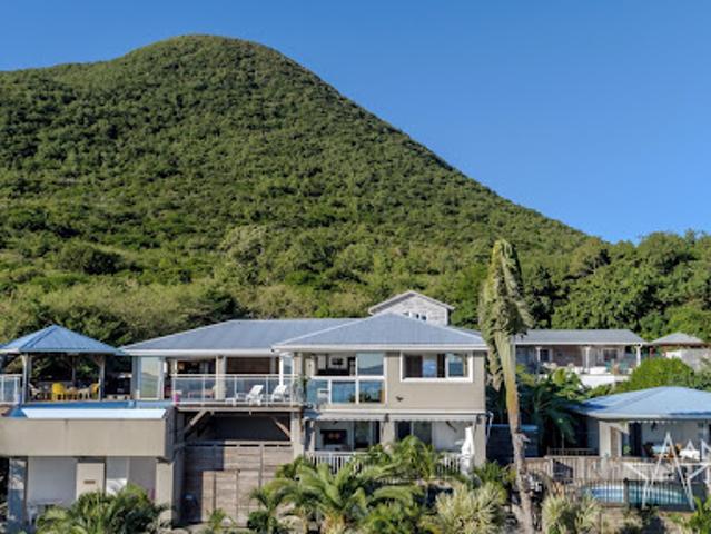Vente Villa 10 pièces 208 m2 Le diamant