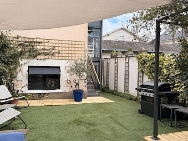 Vente Villa 10 pièces 200 m2 Tours