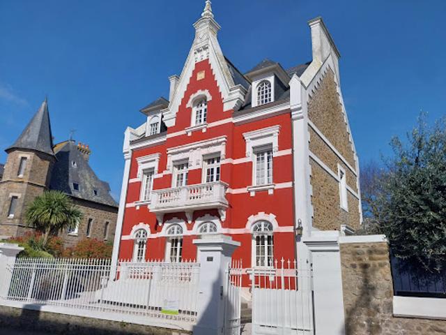 Vente Villa 10 pièces 235.72 m2 Saint Malo