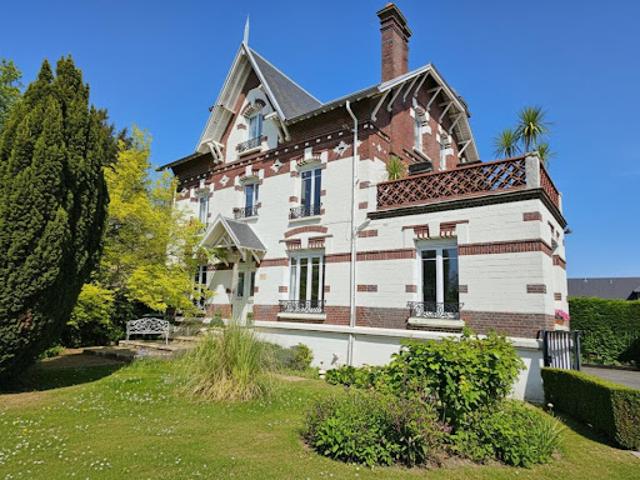 Vente Villa 10 pièces 240 m2 Crepy en valois