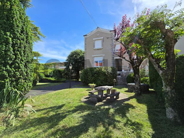Vente Villa 10 pièces 260 m2 Castres