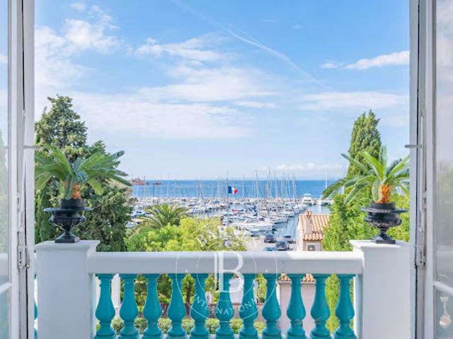 Vente Villa 10 pièces 310 m2 Saint raphael