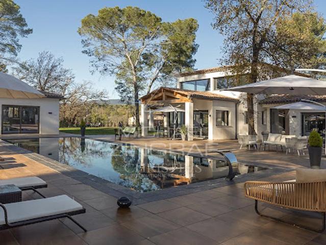 Vente Villa 10 pièces 370.15 m2 Fayence