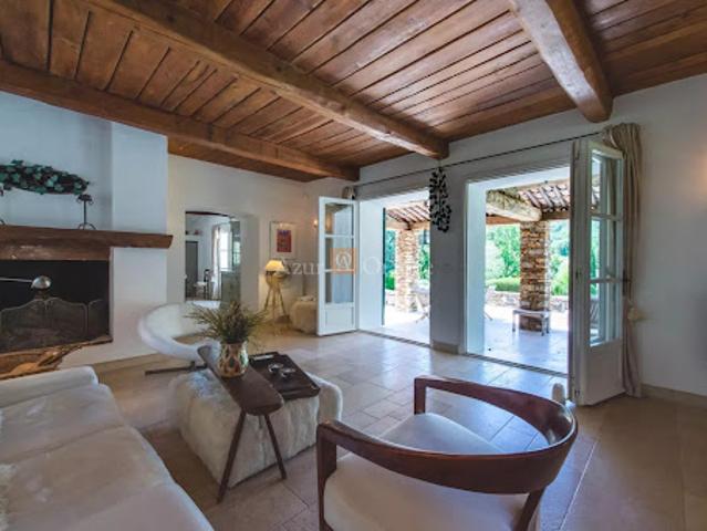 Vente Villa 10 pièces 395 m2 La Garde Freinet