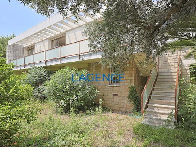 Vente Villa 10 pièces 464 m2 Hyeres