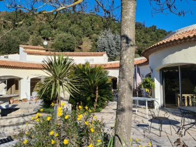 Vente Villa 10 pièces 500 m2 Auribeau sur Siagne