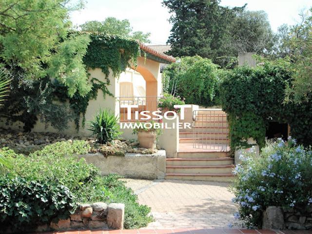 Vente Villa 11 pièces 243 m2 Mus
