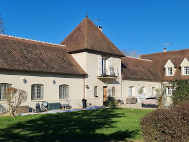 Vente Villa 11 pièces 388 m2 Seraincourt
