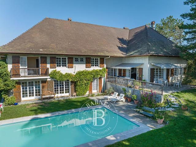 Vente Villa 11 pièces 369.73 m2 Annecy le Vieux