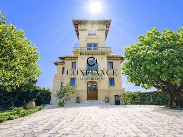 Vente Villa 11 pièces 750 m2 Nice