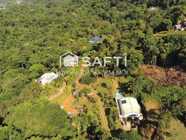 Vente Villa 12 pièces 250 m2 Matoury