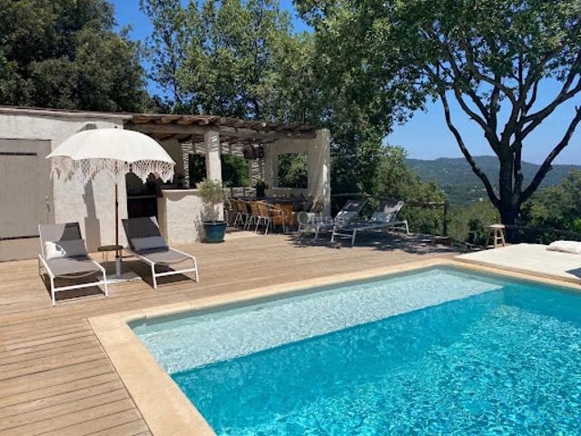 Vente Villa 12 pièces 300 m2 La Garde Freinet