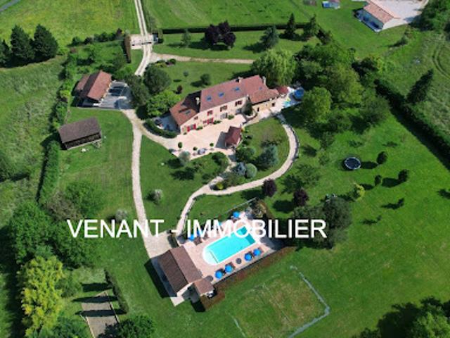Vente Villa 16 pièces 457 m2 Siorac en Périgord