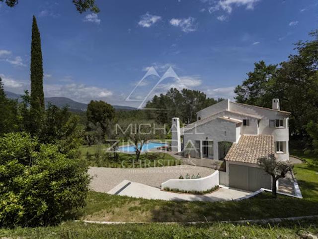 Vente Villa 7 pièces 133 m2 Roquefort les Pins