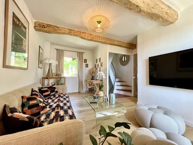 Vente Villa 3 pièces 63.9 m2 Plan de la Tour