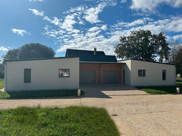 Vente Villa 3 pièces 81.73 m2 Salignac Eyvigues