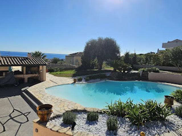 Vente Villa 3 pièces 133 m2 Le golfe juan