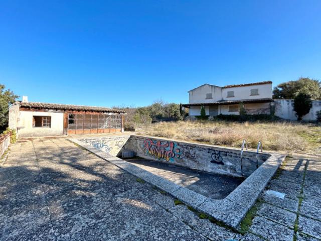 Vente Villa à rénover sur environ 5000 m² de terrain, vue panoramique sur le Mont Ventoux jusqu'aux Dentelles de Montmirail
