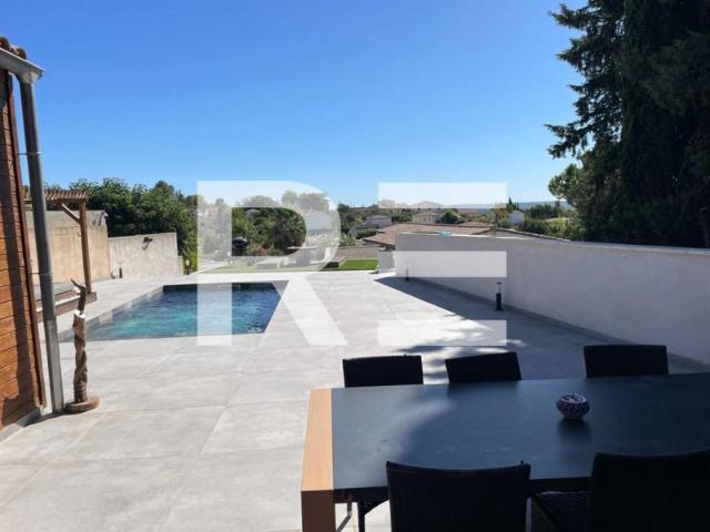 VENTE VILLA AVEC VUE A MUS A 20MN de MONTPELLIER