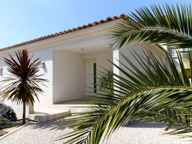 Vente villa contemporaine 4 Pièce s 172m² La Ciotat
