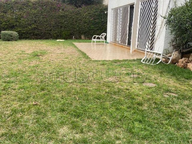 Vente villa de luxe à Anfa. Surface totale 700 m². Jardin