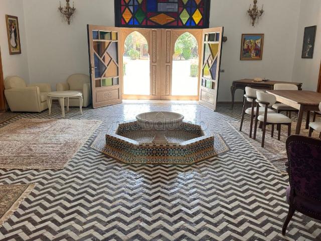 Vente villa de prestige à Marrakech. Meublée