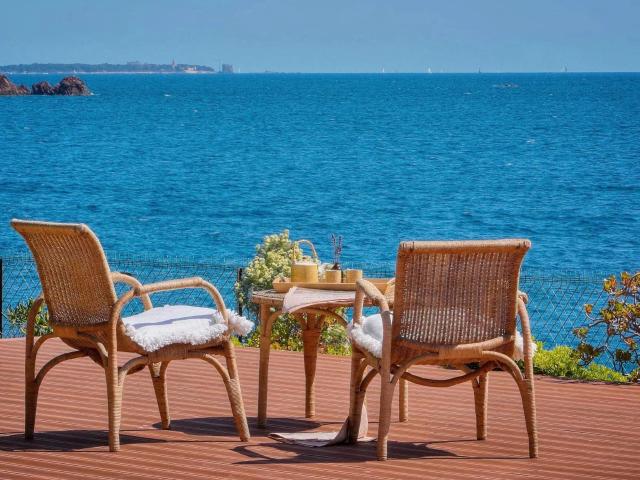 Vente Villa pieds dans l'eau au Trayas, Théoule sur Mer 417m² Théoule sur Mer
