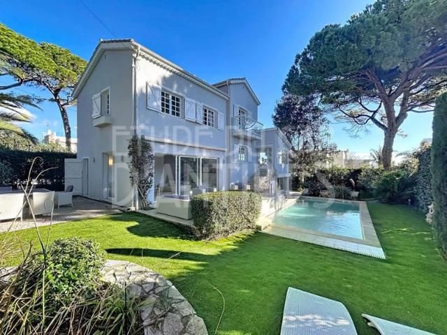 Vente Villa Proche Plage Cap d'Antibes Vue mer