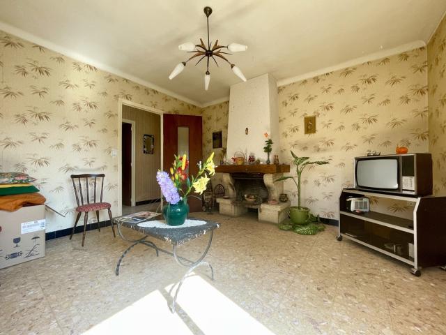 Vente villa R+1 d'environ 100m2 avec garage sur 350m2 de terrain