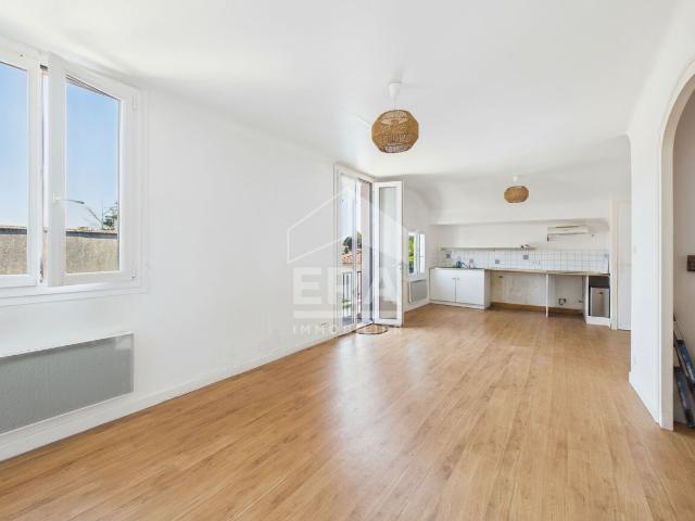 Vente Anglet limite Biarritz T2 42m2 carrez/53m2 utiles cave et stationnement