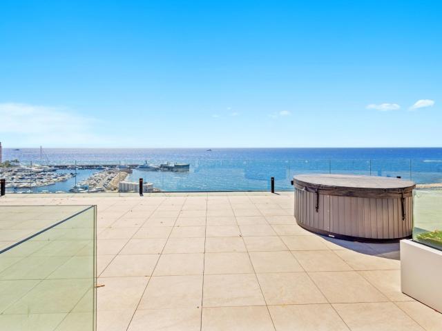 Vente appartement 4 Pièce s 155m² Cap d'Ail